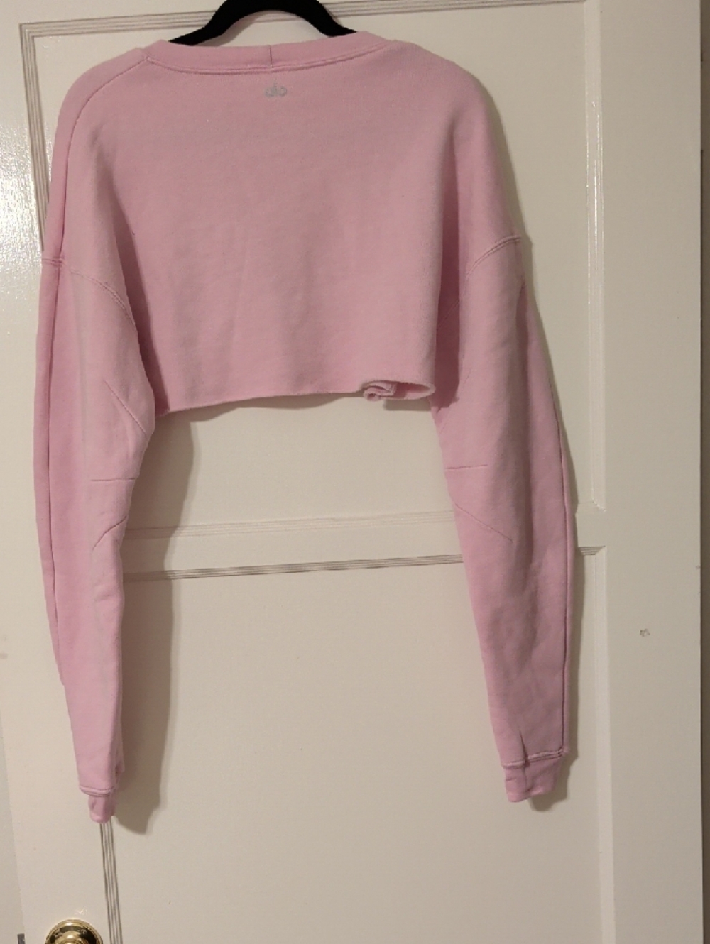 ALO Yoga Extreme Cropped Pullover Sweatshirt in Flamingo - Picture 6 of 10